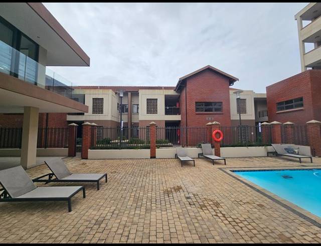 2 BEDROOM APARTMENT FOR SALE IN UMHLANGA RIDGE